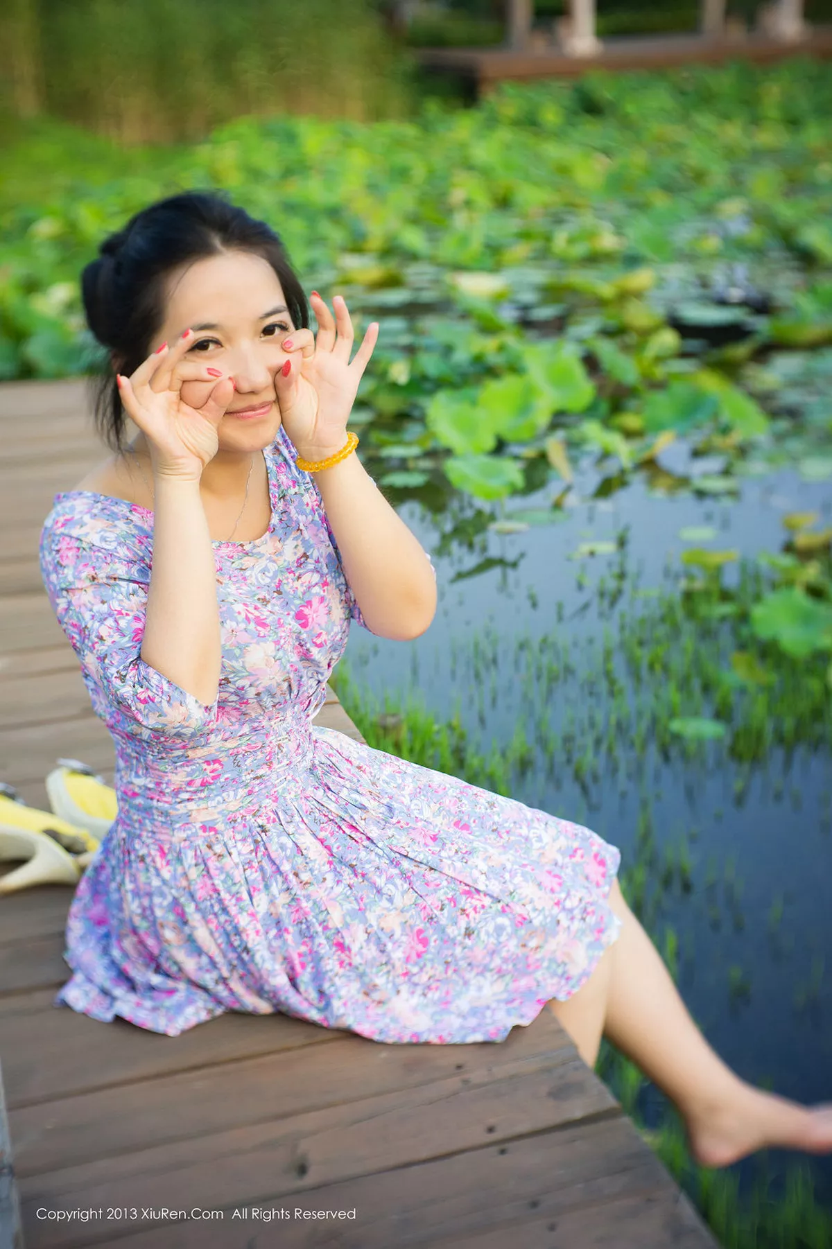 默漠无荢写真