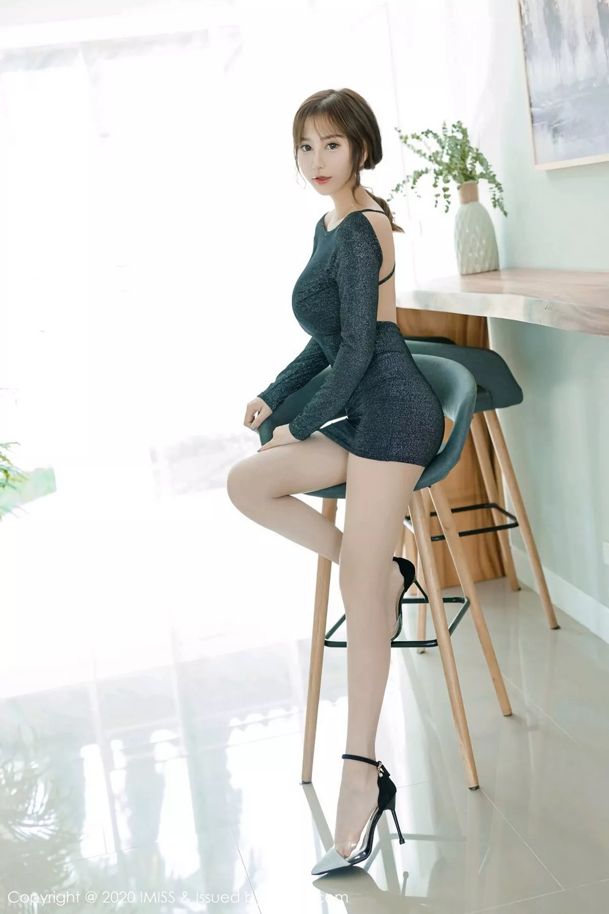 Lavinia写真