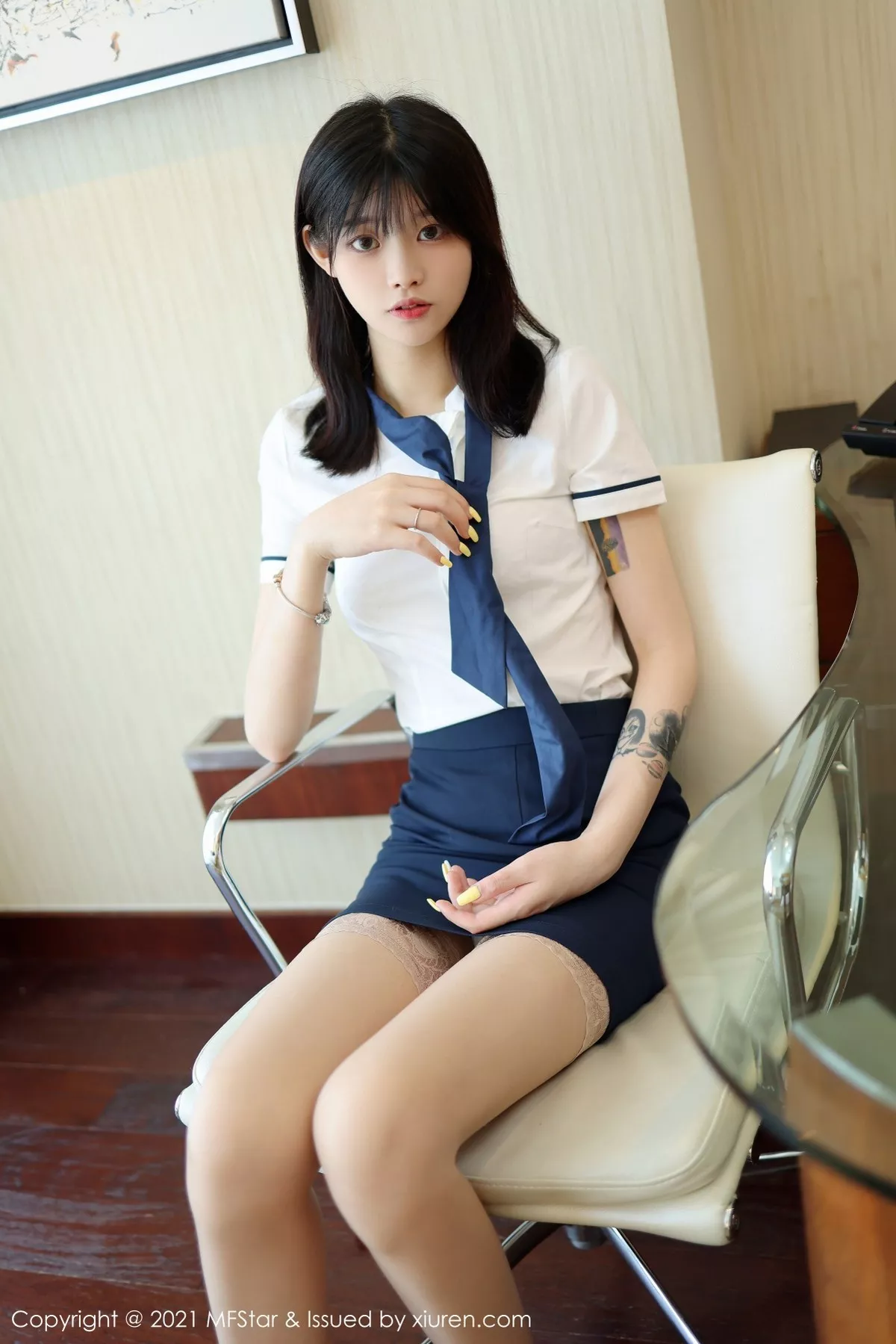 77qiqi写真