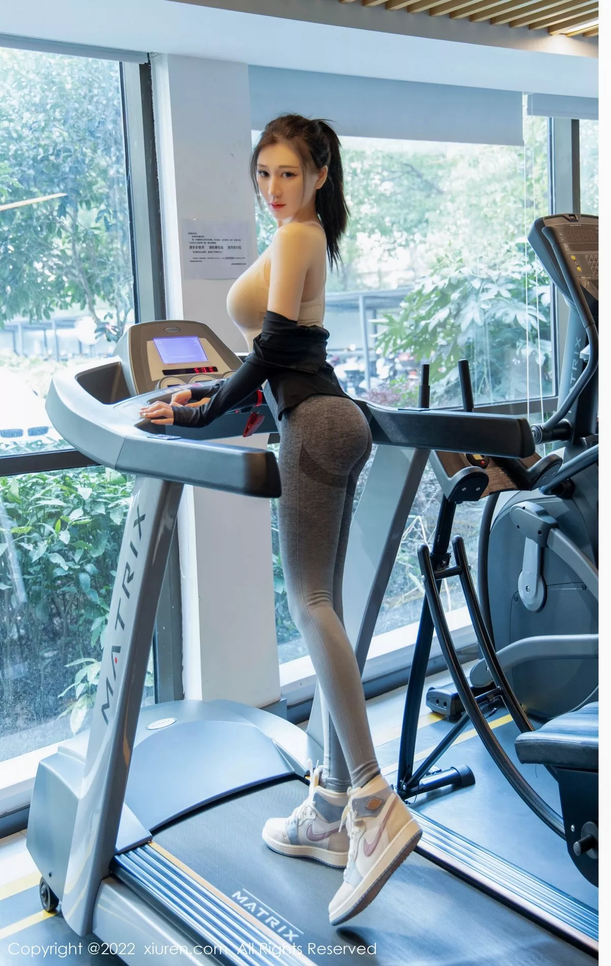 顾乔楠写真