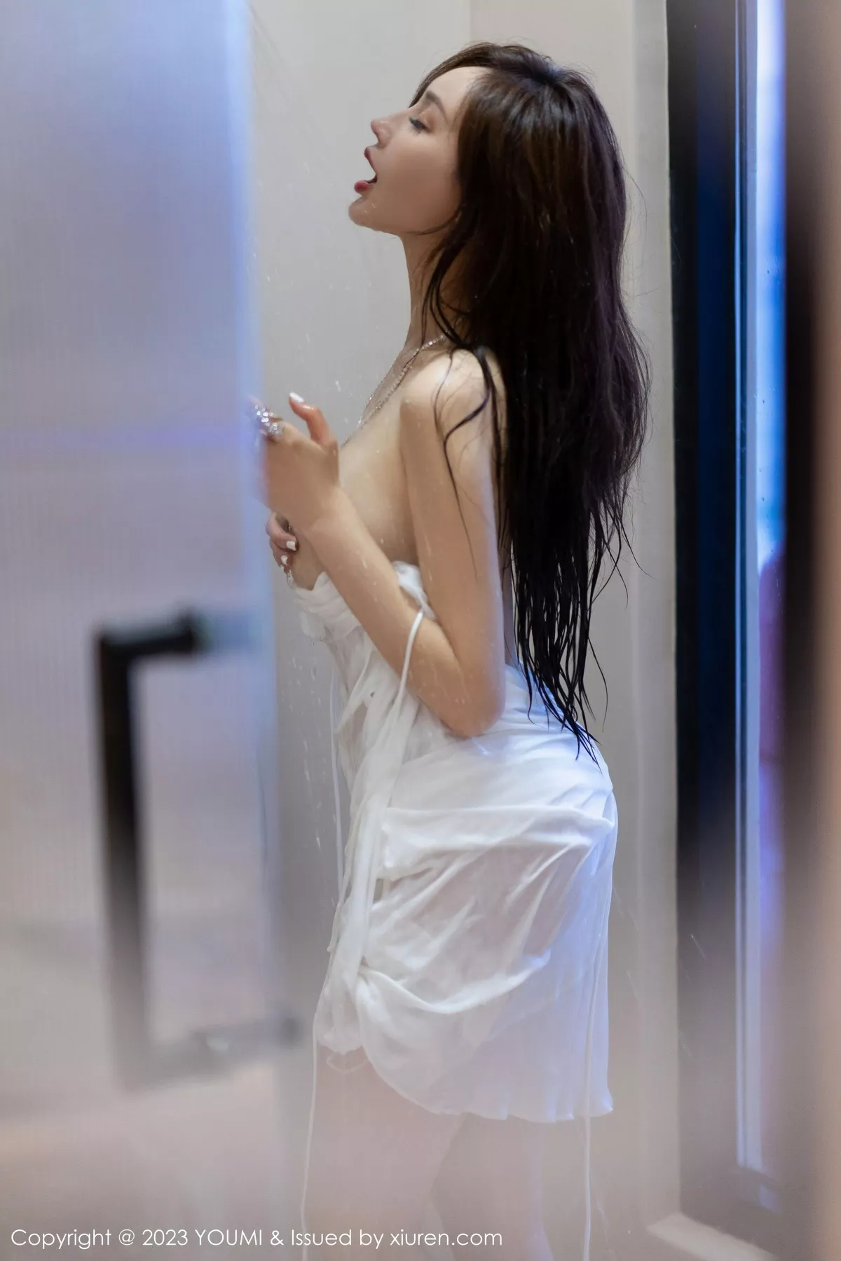 周妍希写真