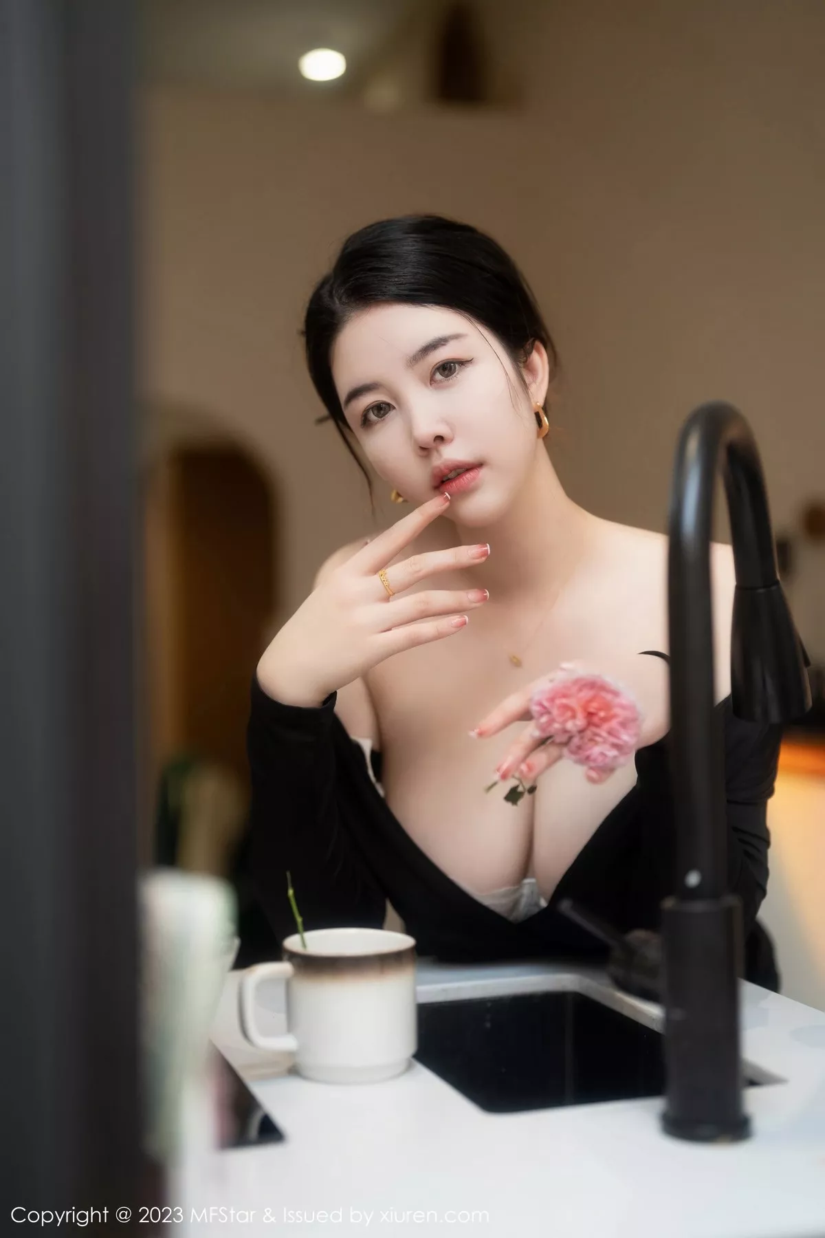 樱桃小犊子写真