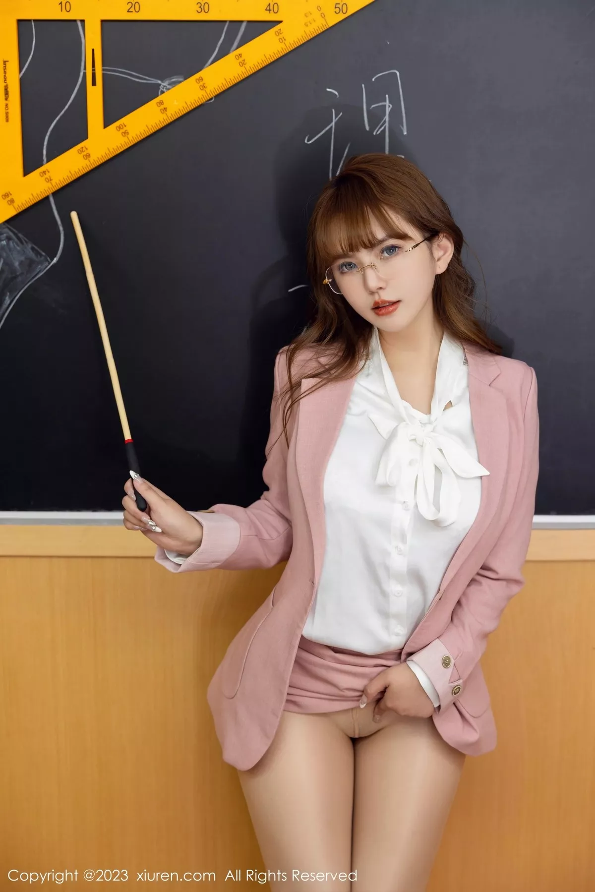 张思允写真