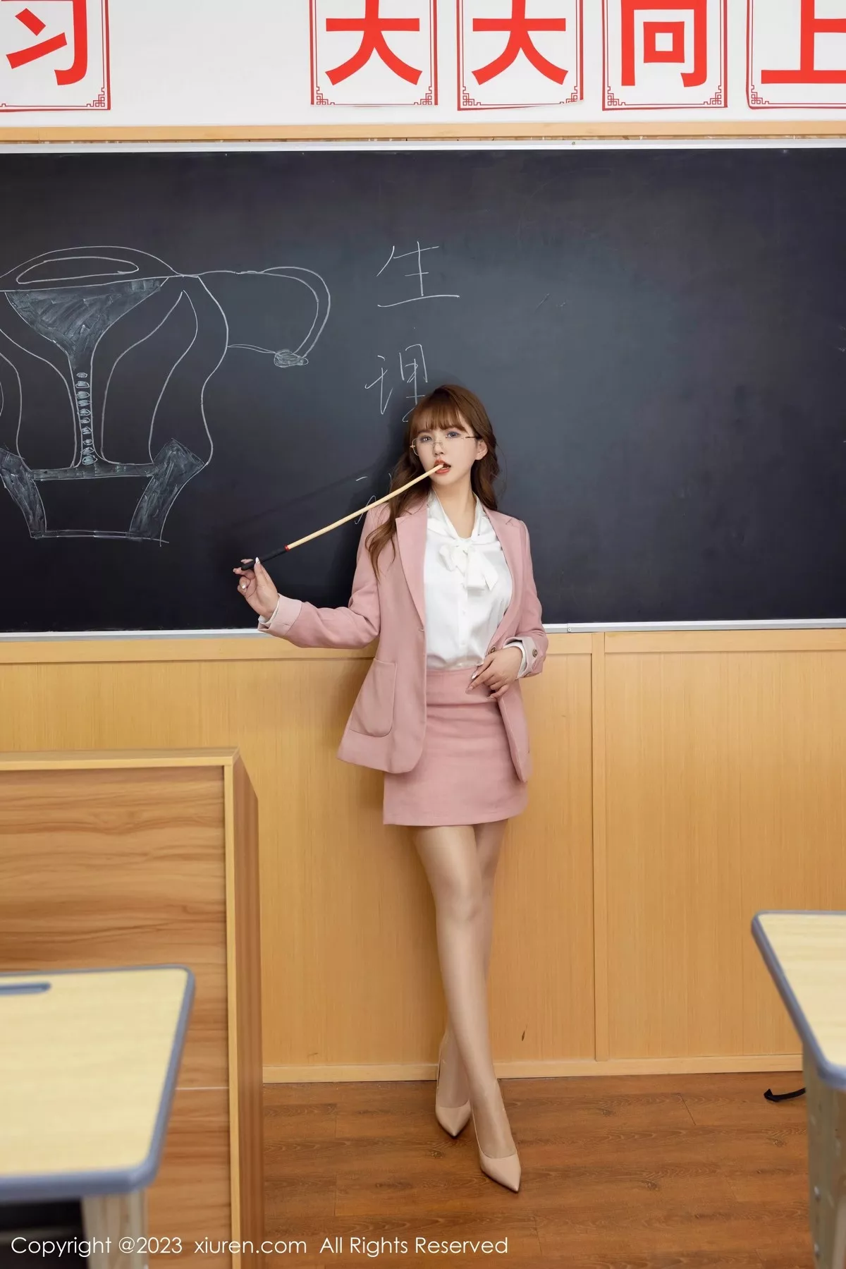 张思允写真