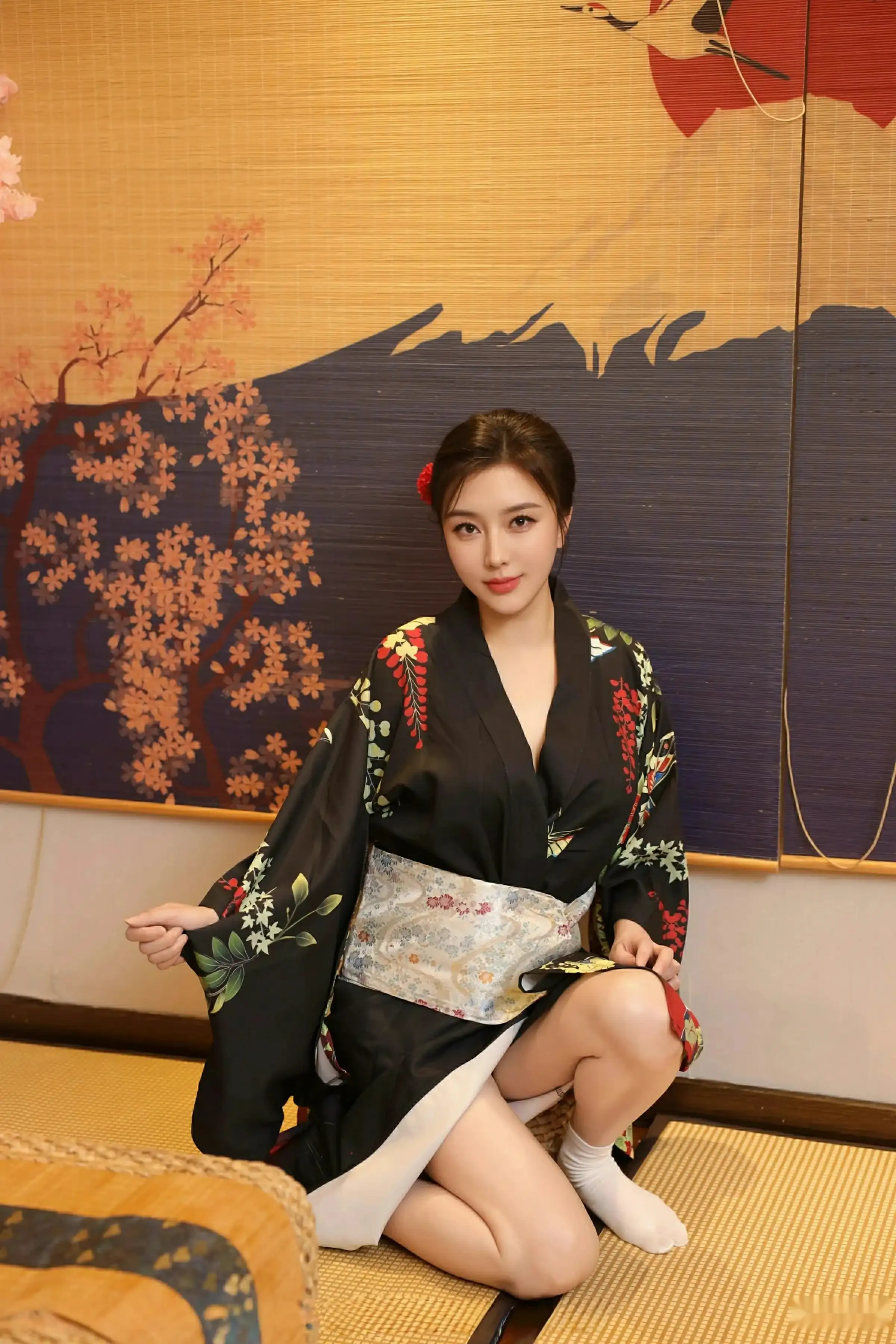 秀人集.com_[XiuRen秀人网]No.10627_模特苏一诺性感日系黑色服饰露红色内衣秀曼妙身材迷人诱惑写真80P