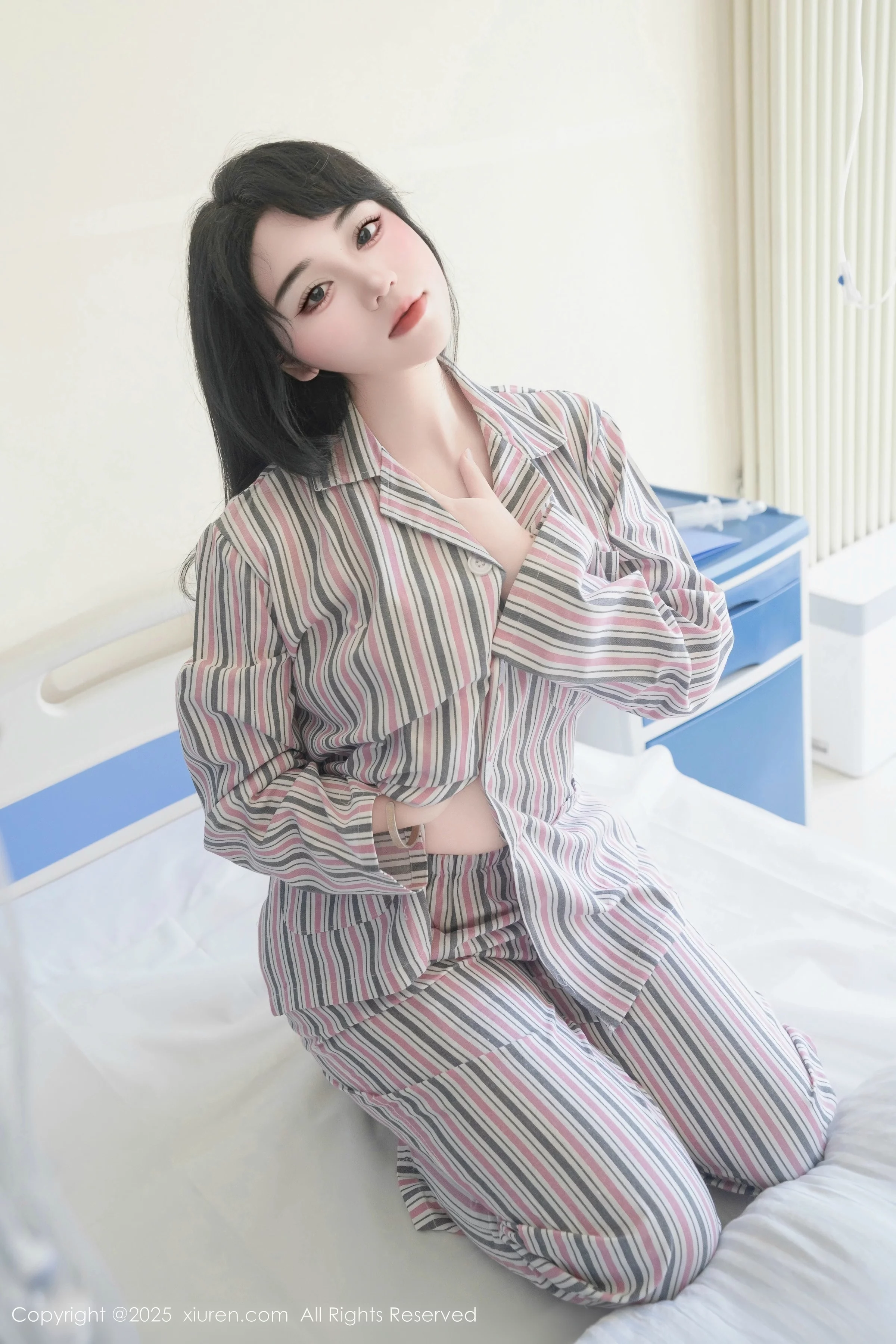 汐汐爱吃草莓写真