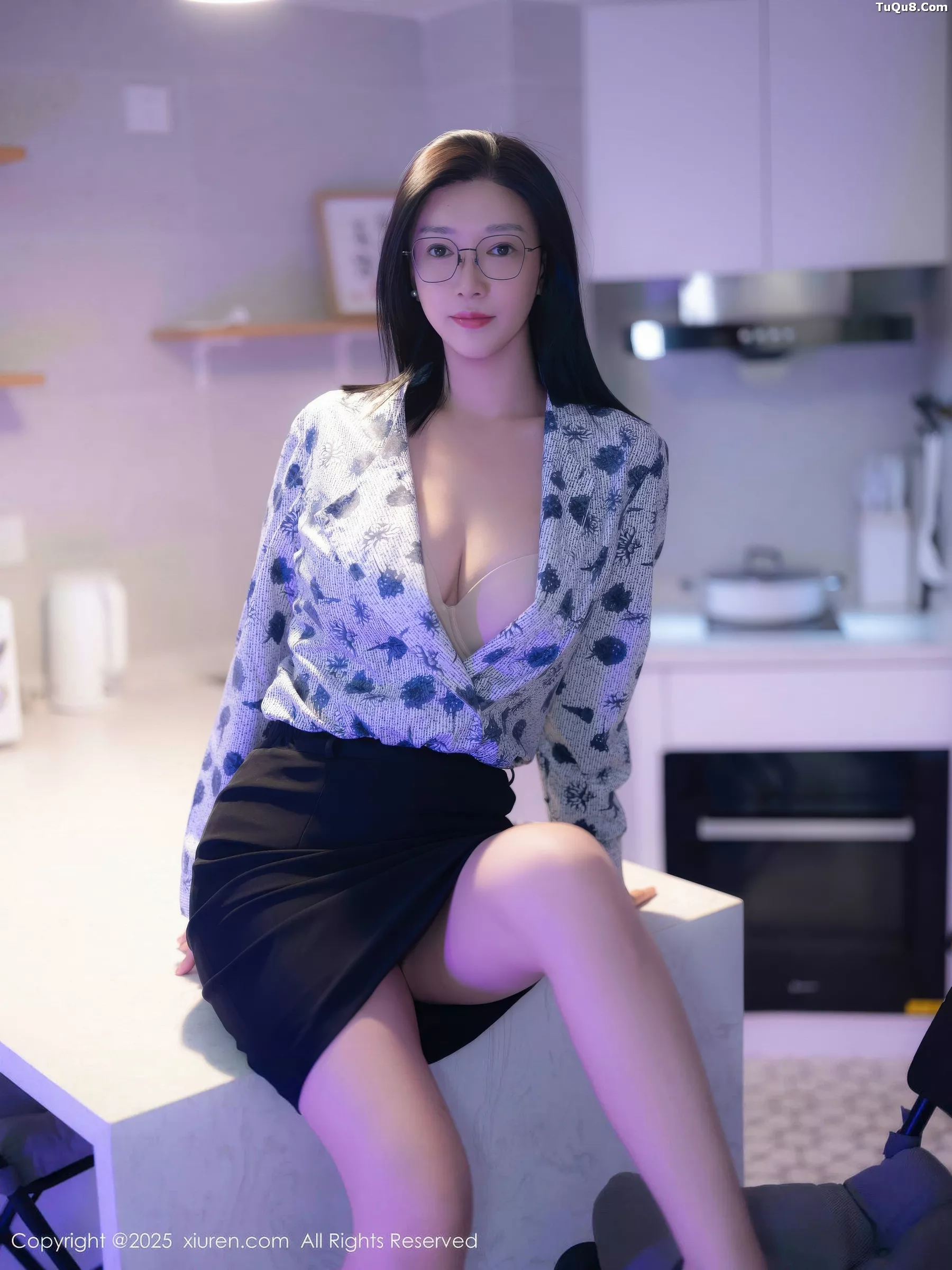 秀人集.com_[XiuRen秀人网]No.10866_模特雅茹老师性感深色OL服饰露肉色内衣秀柔美身姿诱惑写真61P