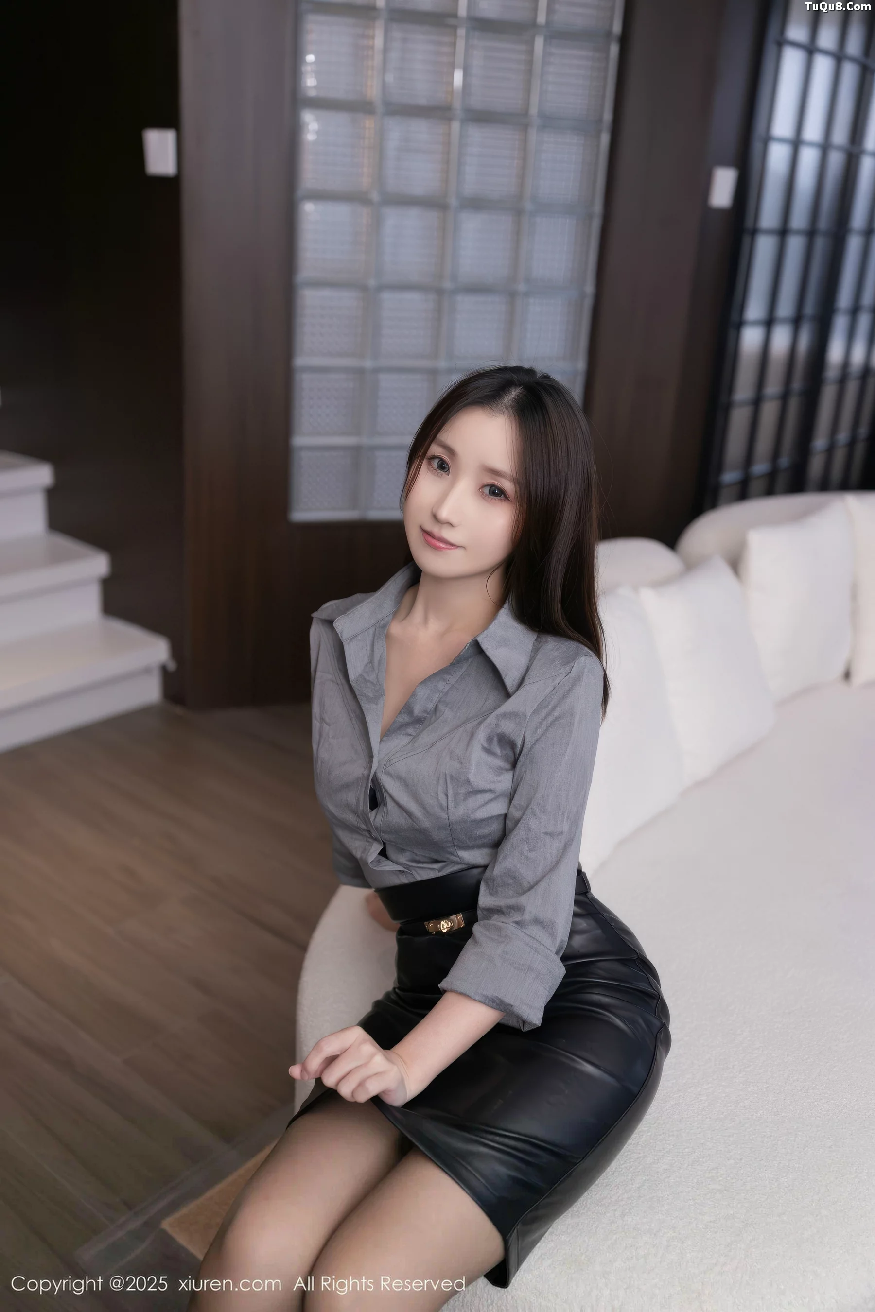 秀人集.com_[XiuRen秀人网]No.10978_模特杏子Yada性感灰色衬衫露黑色情趣内衣秀曼妙身姿诱惑写真83P