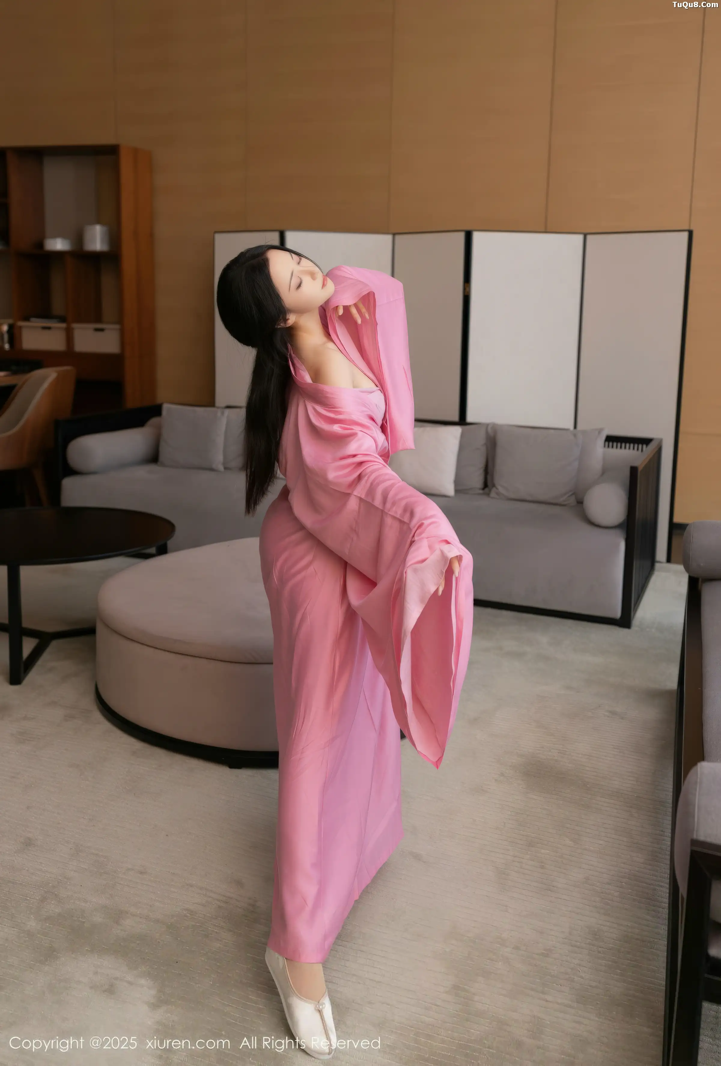 秀人集.com_[XiuRen秀人网]No.11049_模特鱼子酱Fish性感粉色月影纱配超薄肉丝秀曼妙身姿诱惑写真82P