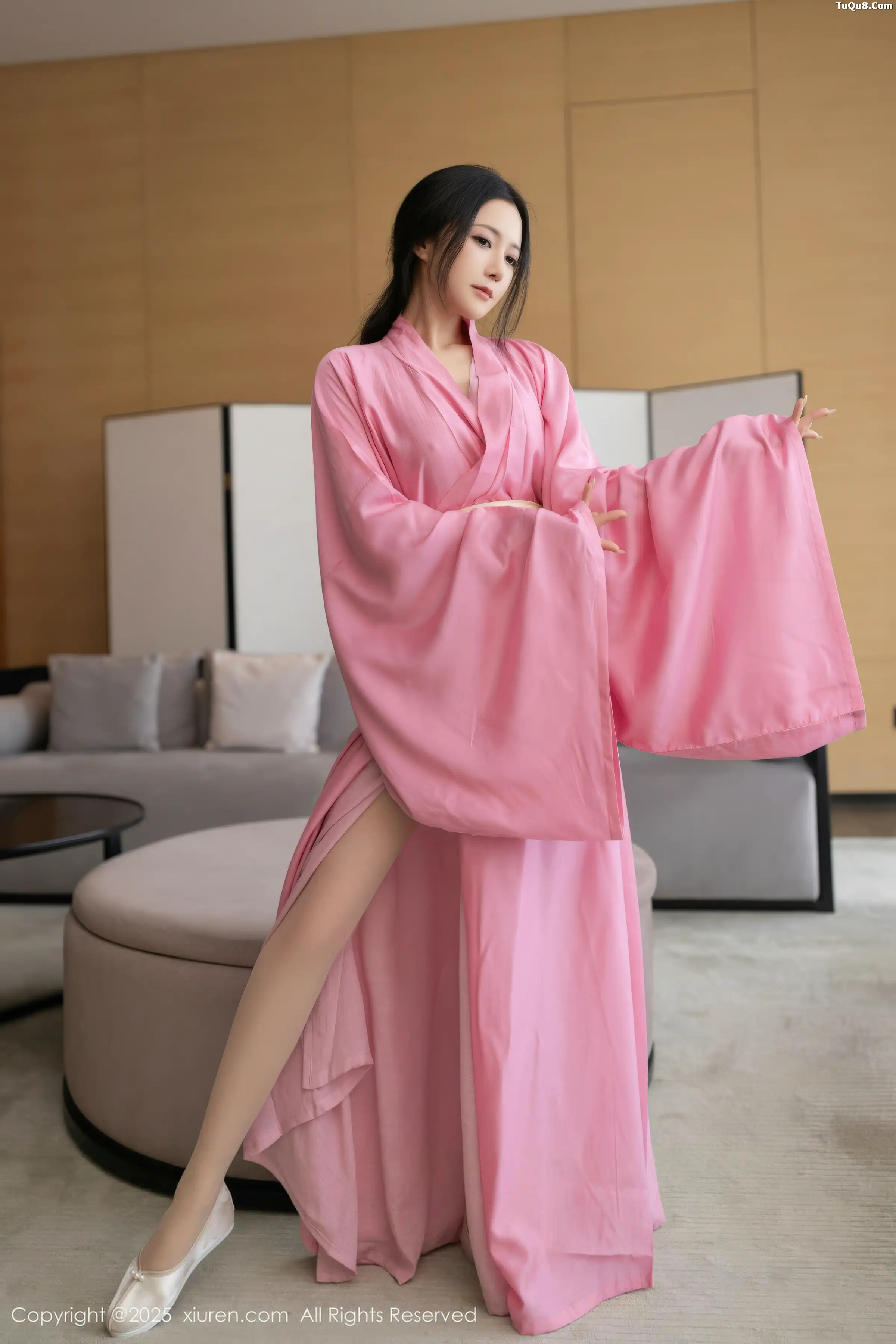 秀人集.com_[XiuRen秀人网]No.11049_模特鱼子酱Fish性感粉色月影纱配超薄肉丝秀曼妙身姿诱惑写真82P